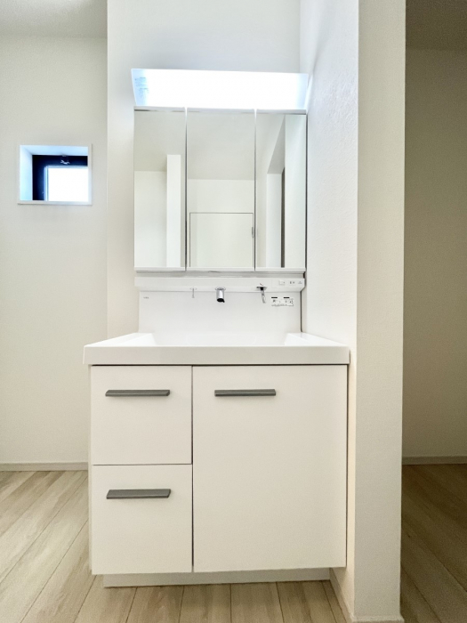 ���ʑ�E���ʏ��@�傫�����₷���O�ʋ��Ő�����������ʑ�́A�g�����Ȃ݃`�F�b�N�┧�̂������ɂ������߂ł��B 