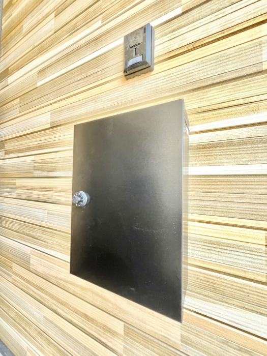 ���̑��@�V���v���f�U�C���̃|�X�g�B