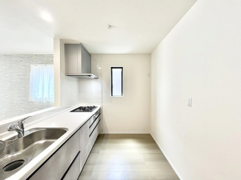 �L�b�`���@��Ƃ肠��L�b�`���ł͂��Ƒ��Ɗy�������������ł��܂��B