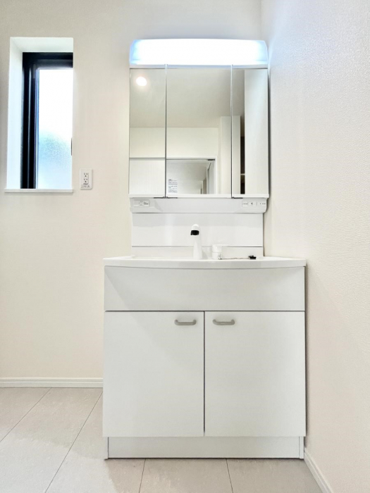 ���ʑ�E���ʏ��@�傫�����₷���O�ʋ��Ő�����������ʑ�́A�g�����Ȃ݃`�F�b�N�┧�̂������ɂ������߂ł��B 