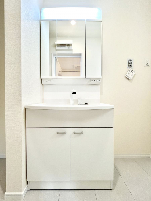 ���ʑ�E���ʏ��@�傫�����₷���O�ʋ��Ő�����������ʑ�́A�g�����Ȃ݃`�F�b�N�┧�̂������ɂ������߂ł��B 