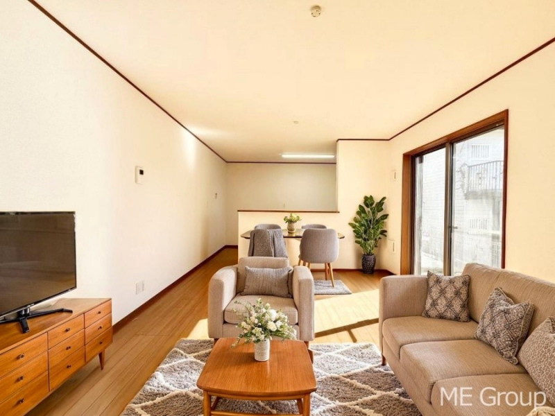 ���r���O�@���Ƒ��̓��₩�Șb�����ŕ�܂�閾�邢���r���O  ���Ƌ��CG�ł�