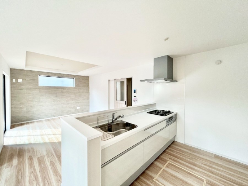 �L�b�`���@���������Ȃ��炲�Ƒ��Ƃ̉�b���y���߂�ΖʃJ�E���^�[�L�b�`��