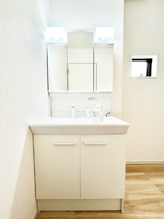 ���ʑ�E���ʏ��@���[�͂Ƌ@�\���ɗD�ꂽ���ʉ��ϑ�