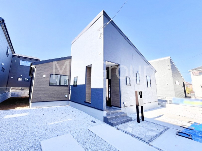 ���n�O�ώʐ^�@�Ƒ��Ԃ̃R�~���j�P�[�V������������J�������镽�����āI