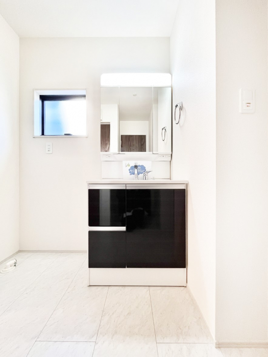 ���ʑ�E���ʏ��@�O�ʋ��L���r�l�b�g�E�V�����[�t�����ʉ��ϑ�ŖZ�������̐g�x�x���X���[�Y�ɁI