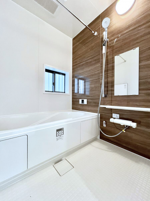 �����@����̔�����₷��؂ȃo�X�^�C���B�������Ƃ����C���y����Ŕ����Ƃ肽���ł��ˁI  