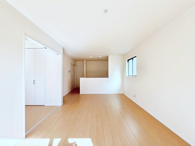 ���̑����ρ@�Ƒ������R�ƏW�܂�e���̃X�y�[�X�ɂȂ肻��