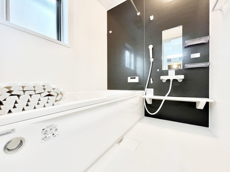 �����@����̔�������Ă���閾�邢�������̂���o�X���[��  