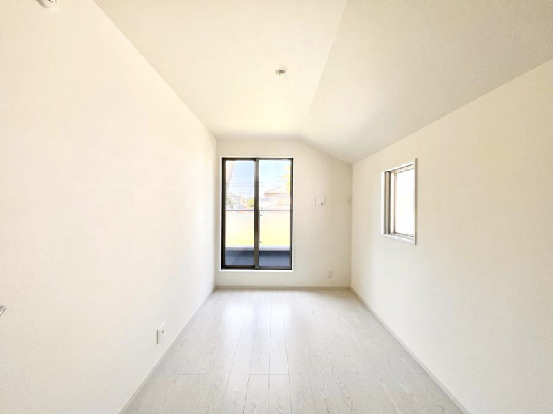 ���̑����ρ@���邢�o���R�j�[�T�C�h�ɗm����ݒu�B�ڊo�߂̗ǂ��Q���ɁB 