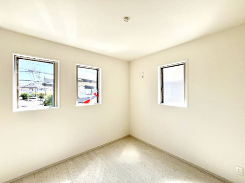 �q�������@�Q�ʍ̌��Ŗ��邳�����ʂ��ǍD�I