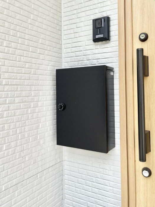 ���̑��@�V���v���f�U�C���̃|�X�g�B