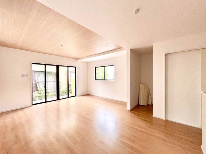 ���̑����ρ@�Ƒ������R�ƏW�܂�e���̃X�y�[�X�ɂȂ肻��    