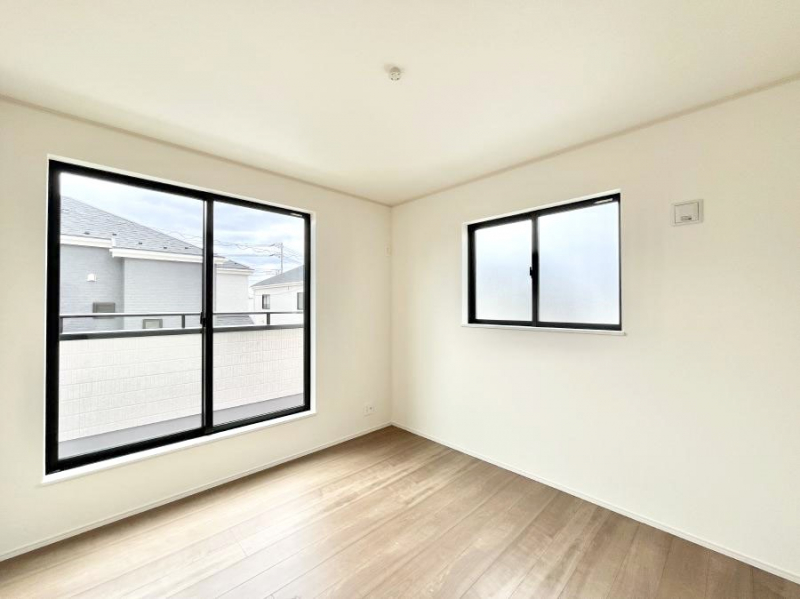 ���̑����ρ@���邢�o���R�j�[�T�C�h�ɗm����ݒu�B�ڊo�߂̗ǂ��Q���ɁB 