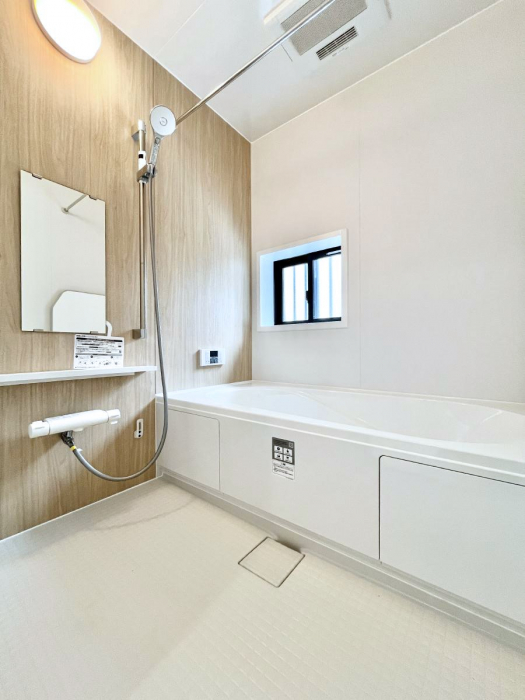 �����@����̔�����₷��؂ȃo�X�^�C���B�������Ƃ����C���y����Ŕ����Ƃ肽���ł��ˁI  