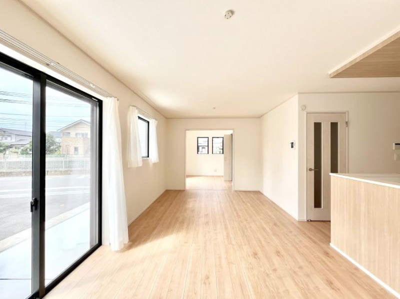 ���̑����ρ@�傫�ȑ����炽���Ղ�̗z���ƕ����������郊�r���O  