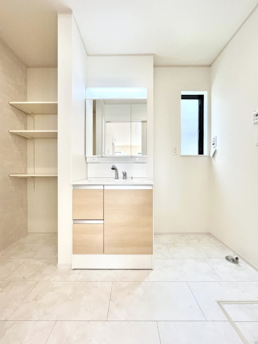 ���ʑ�E���ʏ��@�傫�����₷���O�ʋ��Ő�����������ʑ�́A�g�����Ȃ݃`�F�b�N�┧�̂������ɂ������߂ł��B 