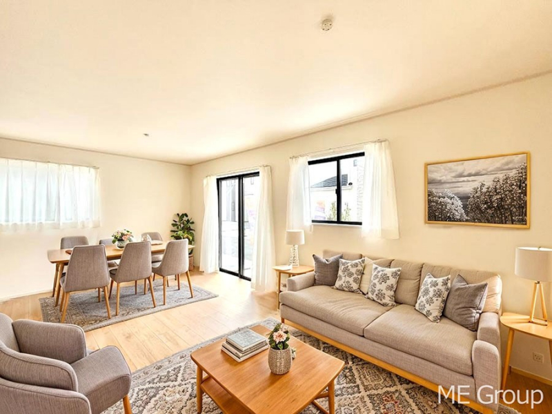 ���r���O�@���Ƒ��̓��₩�Șb�����ŕ�܂�閾�邢���r���O  ���Ƌ��CG�ł�