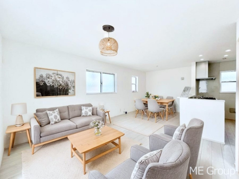 ���r���O�@���Ƒ��̓��₩�Șb�����ŕ�܂�閾�邢���r���O  ���Ƌ��CG�ł�  