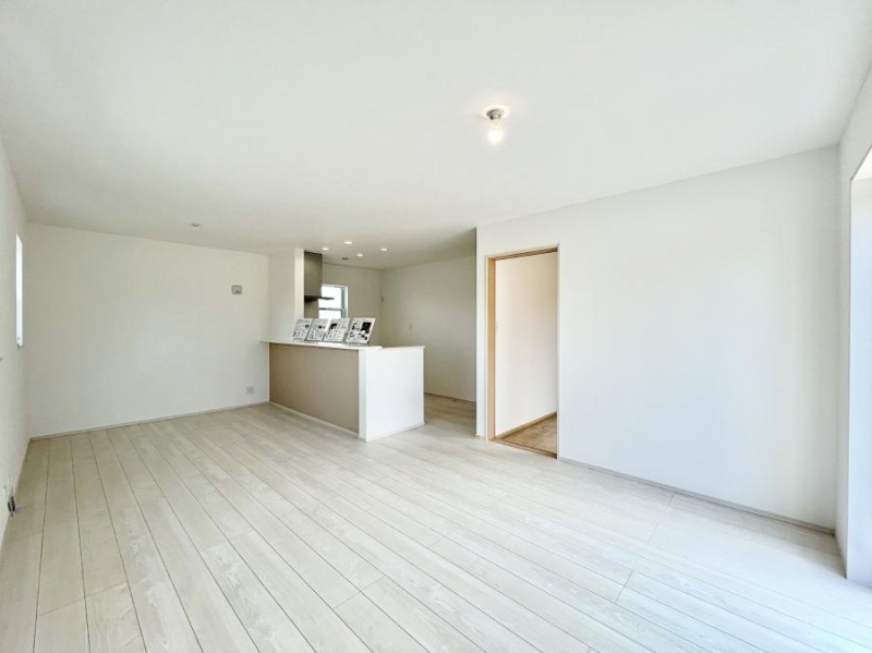 ���̑����ρ@�Ƒ������R�ƏW�܂�e���̃X�y�[�X�ɂȂ肻��  