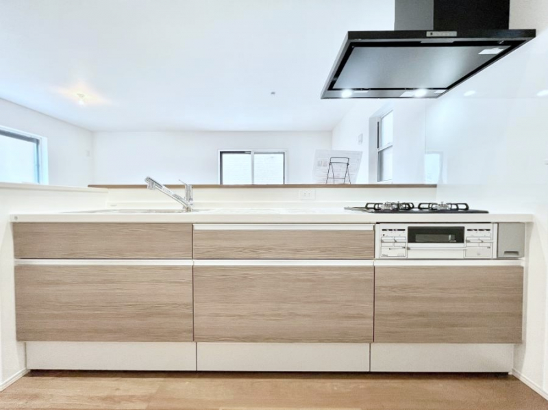 �L�b�`���@�������������I�ɁA�y�����I�V�X�e���L�b�`��  