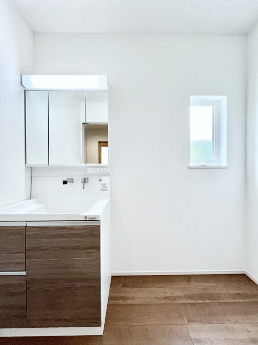 ���ʑ�E���ʏ��@���邢���ʏ��͖����̐g�x�x���y�����ł����Ⴂ�����ł��B