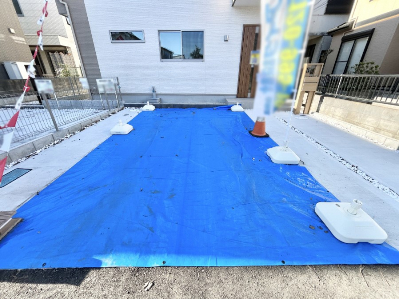 �@�����Ɍ������Ȃ����ԃX�y�[�X�B