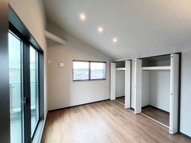 ���̑����ρ@���邢�o���R�j�[�T�C�h�ɗm����ݒu�B�ڊo�߂̗ǂ��Q���ɁB 