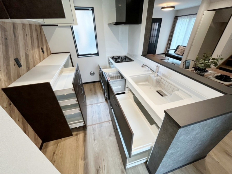 ���̑����ρ@�X���C�h�����[�Ȃ̂ŏォ��̏o�����ꂪ�\�I���������߂��Ɋy�X�I 