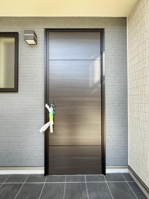 ���ց@��؂ȉƑ��A���q���o�}���錺�ցB