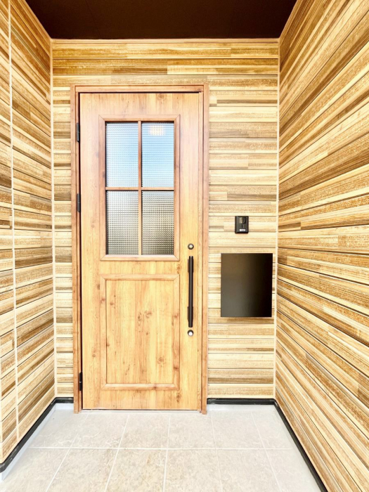 ���ց@��؂ȉƑ��A���q���o�}���錺�ցB