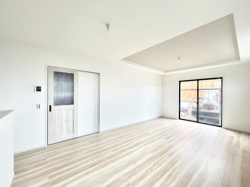 ���r���O�@�Ƒ��c���̎��Ԃ����������Ȃ��났�̃��r���O�_�C�j���O�B   