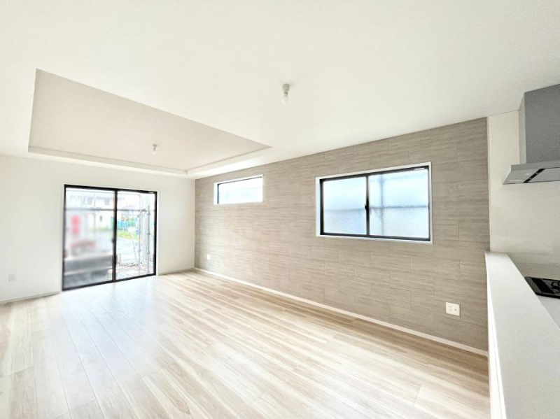 ���̑����ρ@���邢�z���������A�����̕��͋C�ɖ��������_�C�j���O�B 