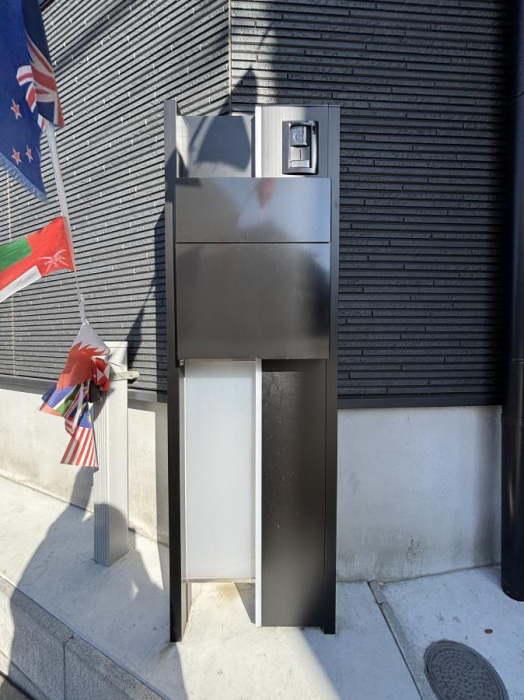 ���̑��@�V���v���f�U�C���̃|�X�g�B