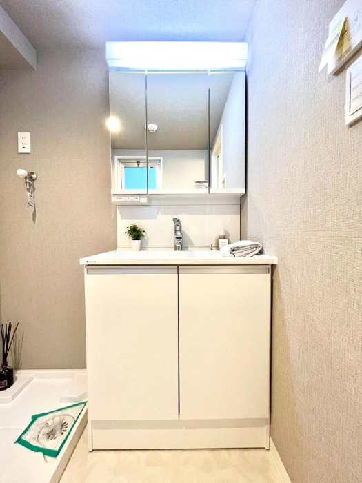 ���ʑ�E���ʏ��@������������ʉ��ώ��Œ��̐g�x�x�����K  