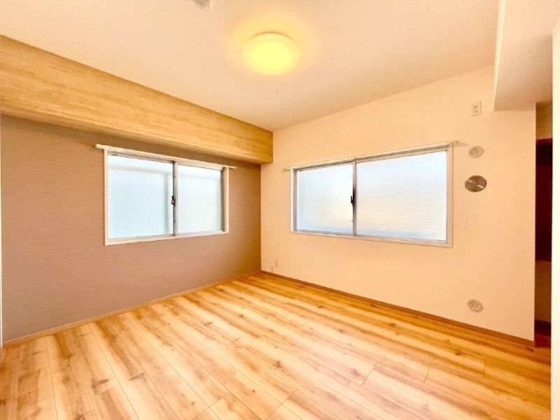 �q�������@�q�ǂ������ɂ҂�����̖��邢������