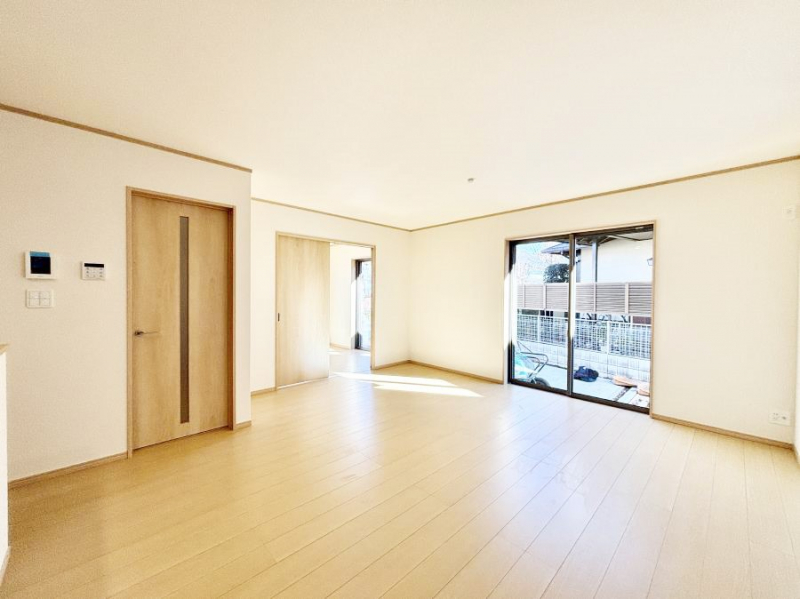 ���̑����ρ@�Ƒ������R�ƏW�܂�e���̃X�y�[�X�ɂȂ肻��