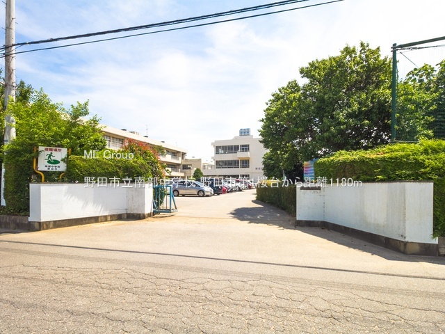 ���ӊ��@���w�Z 1180m ��c�s���암���w�Z