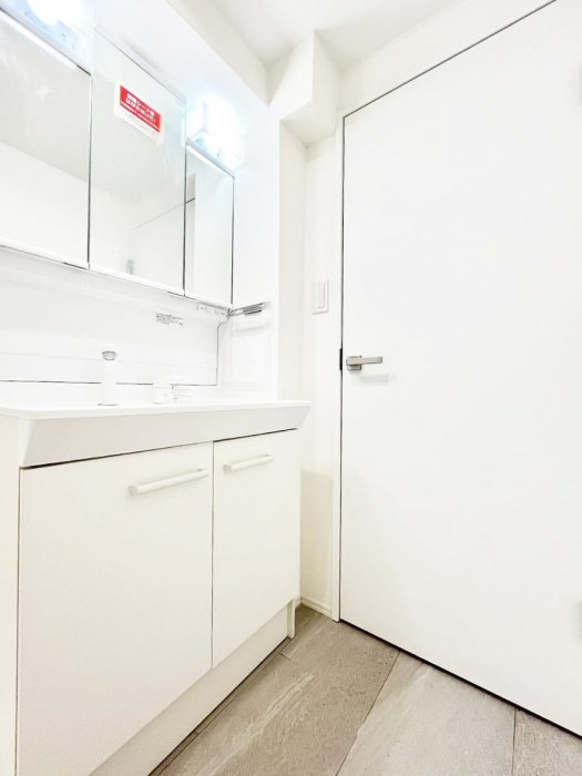 ���ʑ�E���ʏ��@������������ʉ��ώ��Œ��̐g�x�x�����K