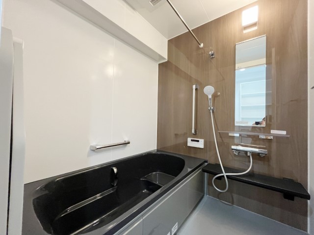 �����@����̔�������Ă���鐴�����̂���o�X���[��    