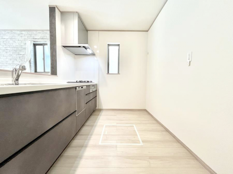 �L�b�`���@��Ƃ肠��L�b�`���ł͂��Ƒ��Ɗy�������������ł��܂��B