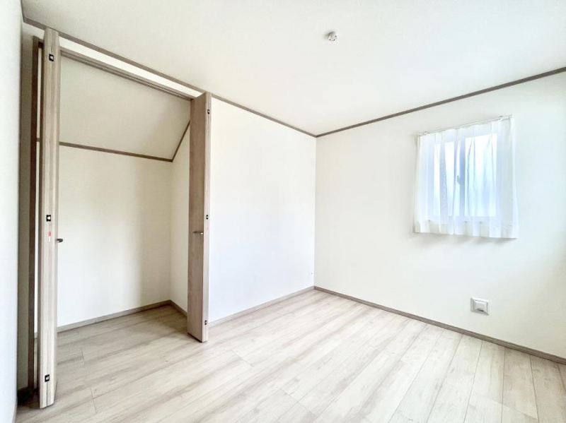 �q�������@�q�������ɂ��������߂Ȏ��[�X�y�[�X�����Ղ�̋���