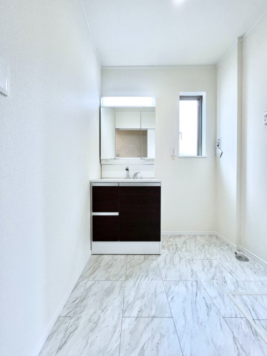 ���ʑ�E���ʏ��@�傫�����₷���O�ʋ��Ő�����������ʑ�́A�g�����Ȃ݃`�F�b�N�┧�̂������ɂ������߂ł��B 