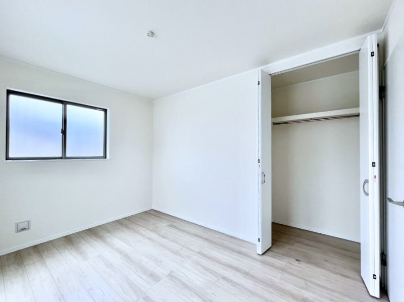 �q�������@�q�������ɂ��������߂Ȏ��[�X�y�[�X�����Ղ�̋���