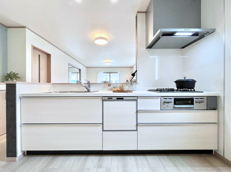 �L�b�`���@�������������I�ɁA�y�����I�V�X�e���L�b�`��  