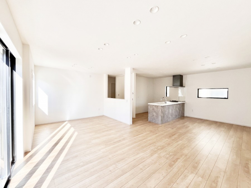 ���̑����ρ@�Ƒ������R�ƏW�܂�e���̃X�y�[�X�ɂȂ肻��