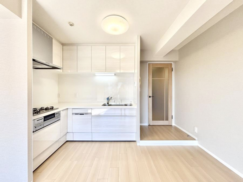 �L�b�`���@�k�^�L�b�`���͍�Ɠ������Z���čςނ̂Ŏg�����肪�ǂ��ł���  