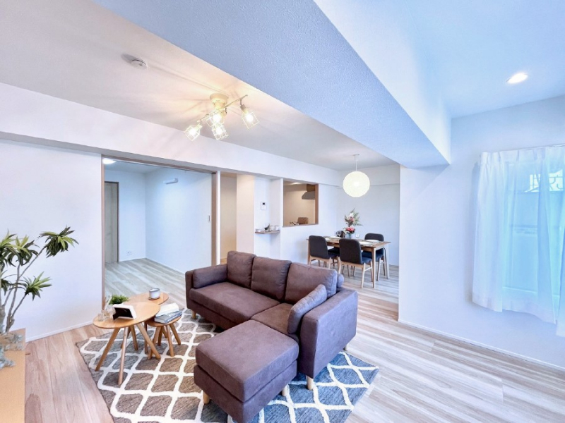 ���̑����ρ@�傫�ȑ����炽���Ղ�̗z���ƕ����������郊�r���O  