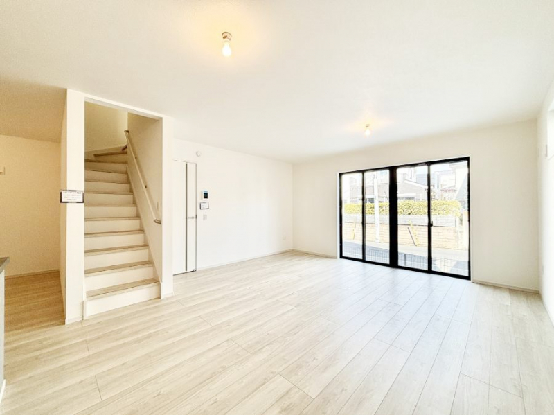 ���̑����ρ@�Ƒ������R�ƏW�܂�e���̃X�y�[�X�ɂȂ肻��