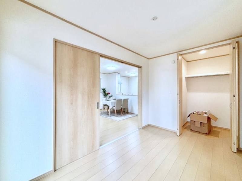 ���̑����ρ@���r���O�ׂ̗ɂ���m���B�����J�����čL�����p���邱�Ƃ��\�ł��B